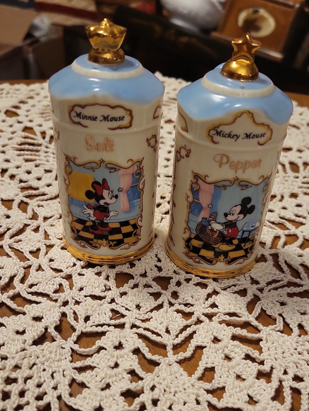 Vintage Disney 1997 Mickey Minnie Mouse Gold Blue Lenox  Salt Pepper Shaker Set